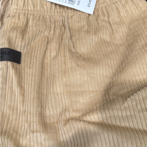 short essentials - Picture 2 of 3